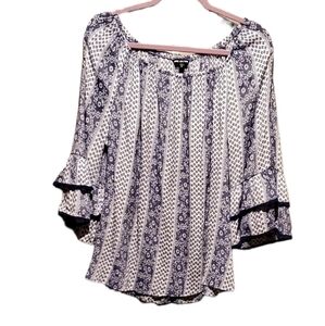 Unique Spectrum Blue White Smock Top Ruffles Blouse Plus Size 1X Women Pre-owned